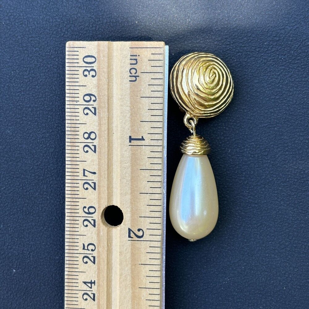 Vintage Givenchy Gold Tone Clip On Dangle Teardrop Earrings Faux Pearl 2" - Picture 9 of 9